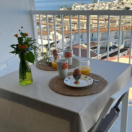 AP379 Casa Seger Apartment Nerja Bagian luar foto