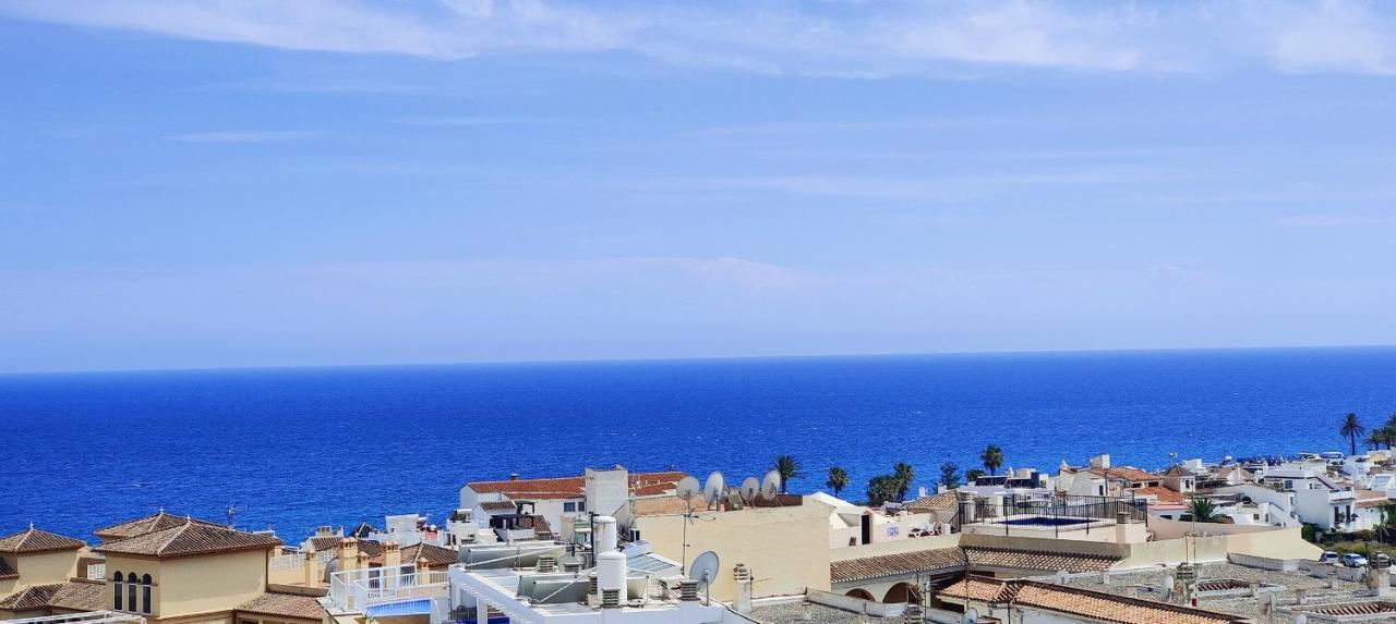 AP379 Casa Seger Apartment Nerja Bagian luar foto