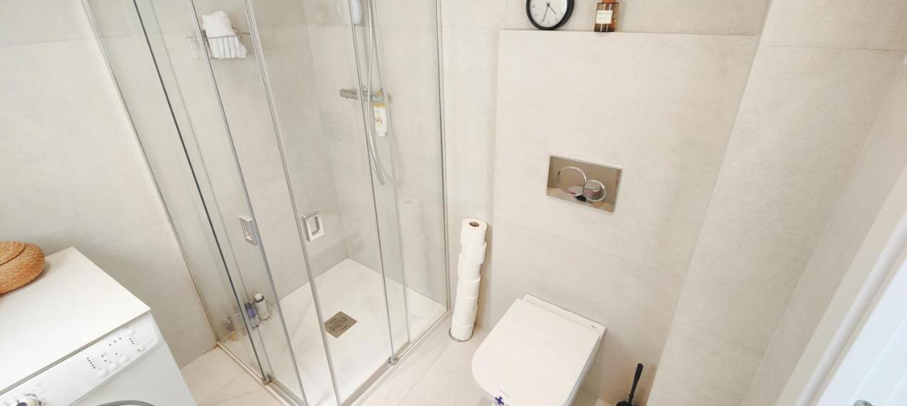 AP379 Casa Seger Apartment Nerja Bagian luar foto